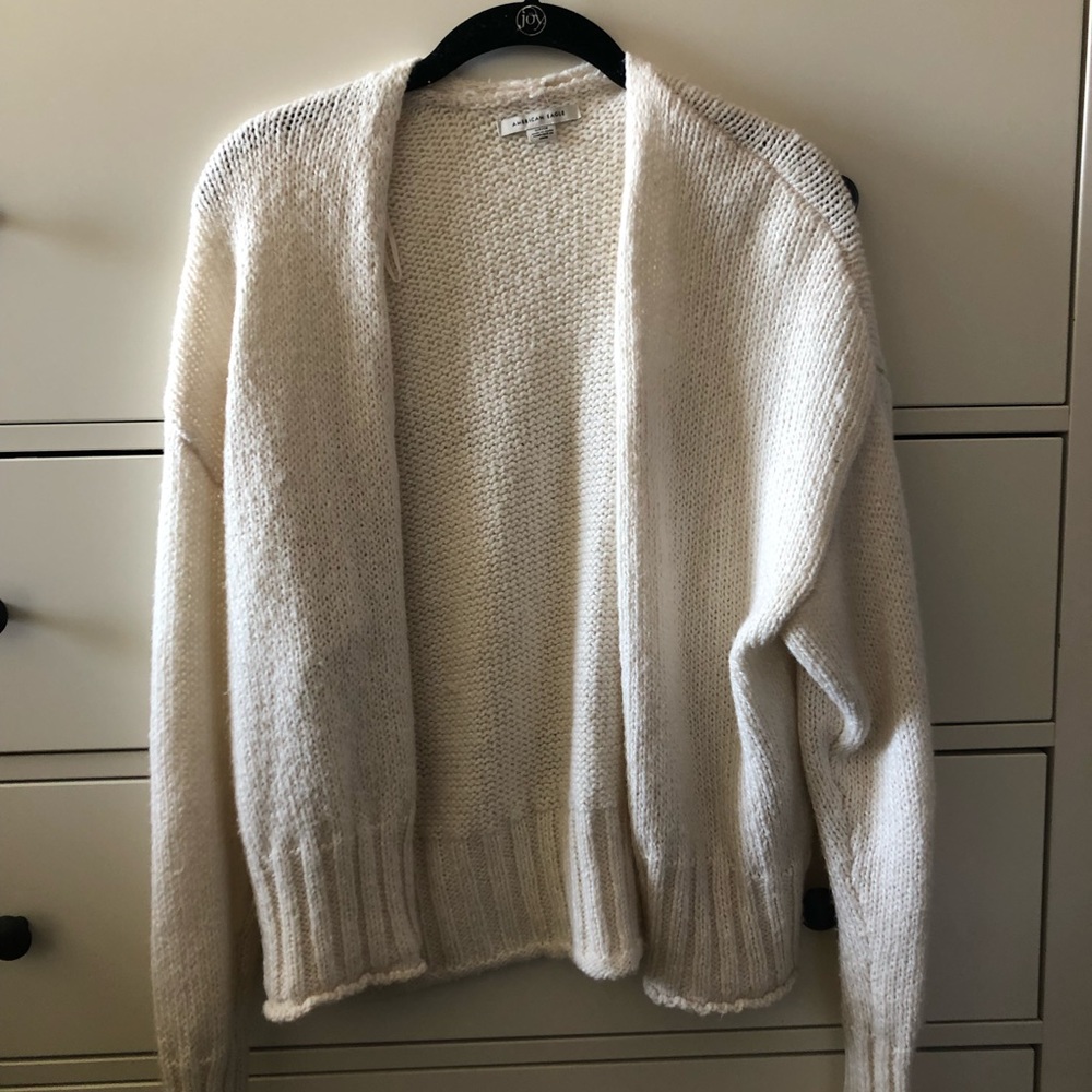 American Eagle Cream Cozy Knit Cropped Open Cardigan Sweater
